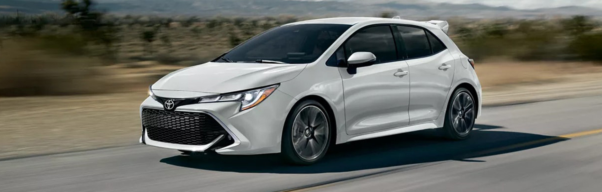 Toyota corolla 2022. Toyota Corolla хэтчбек 2022. Тойота хэтчбек 2022. Королла РС 2022. Toyota Corolla RS 2022.